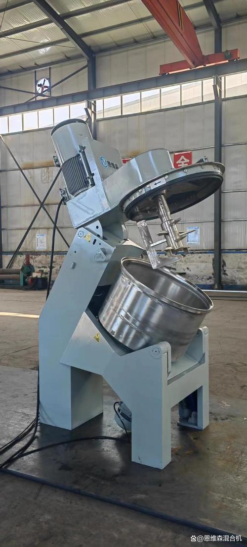 傾斜式混合造粒機 實現物料均勻混合，顯著提升造粒效率的關鍵設備